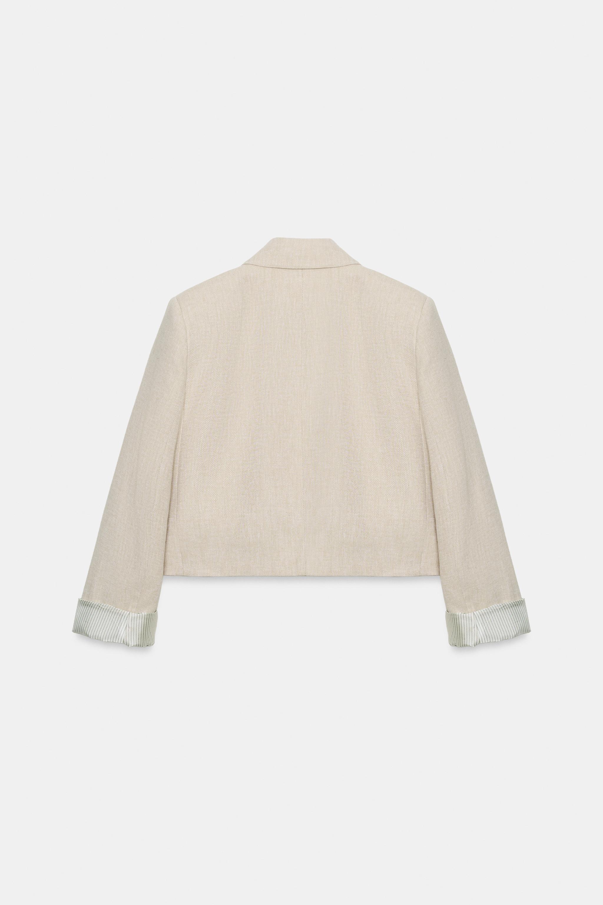 BLAZER COURTE EN LIN AVEC ÉPAULETTES